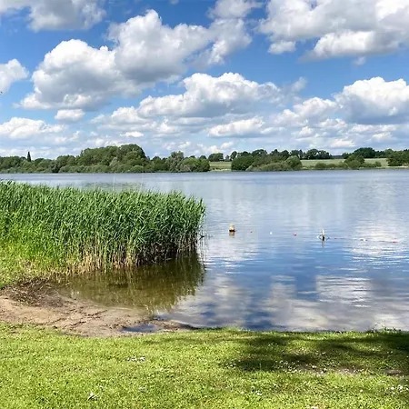 Amazing In Krems Iiwarderbrueck